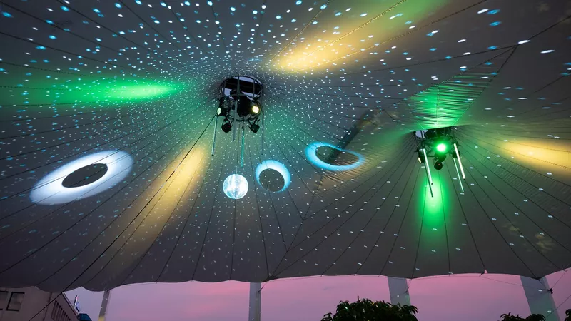 Loft Terrasse THE HALL - Discokugel